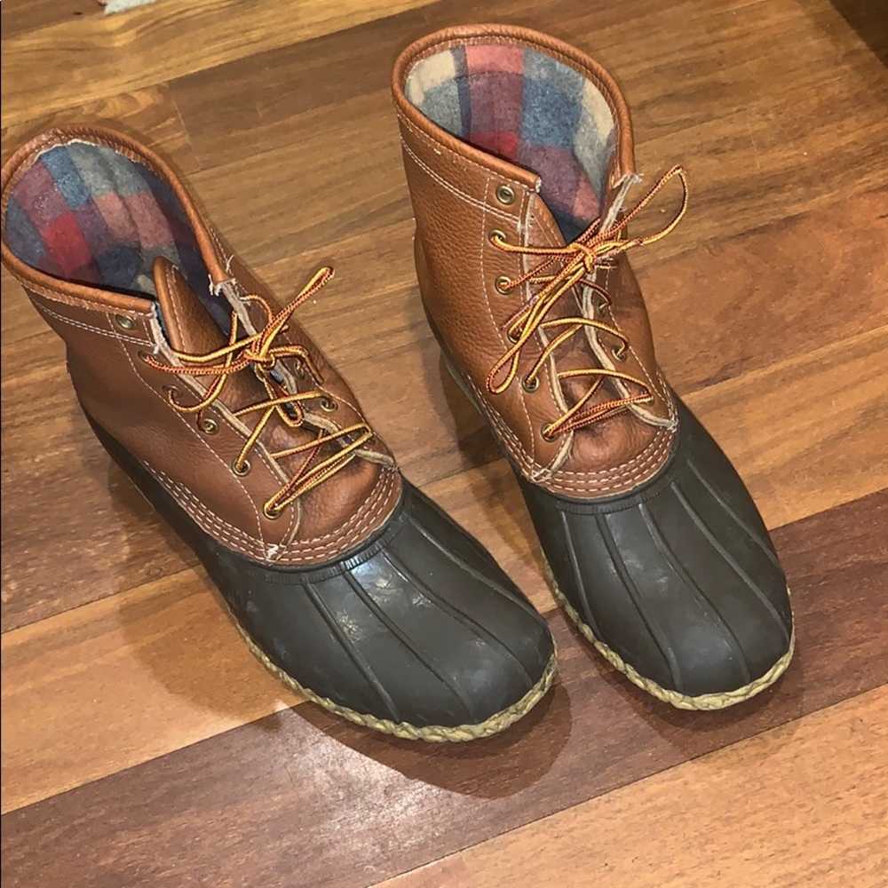 Bean boots
